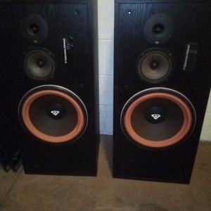 Cerwin floor speakers